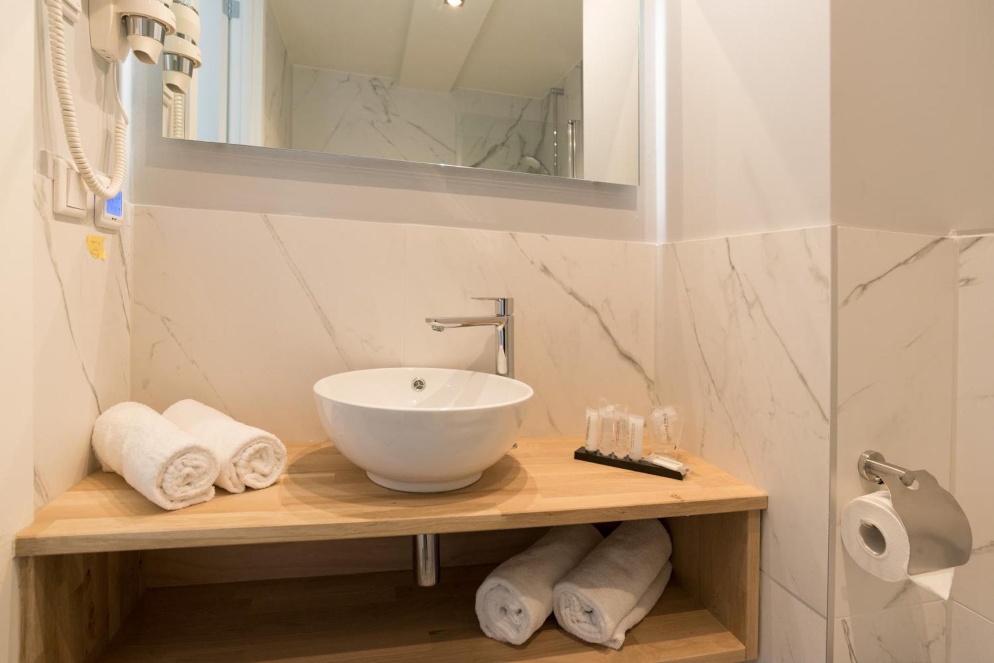 Hof Van Holland Hotel Едам Стая снимка